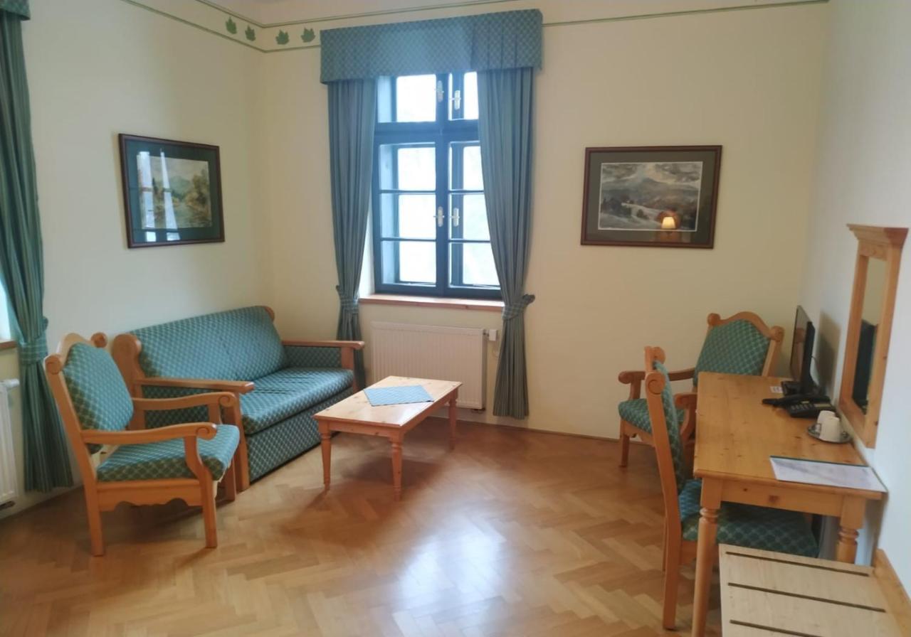 Hotel Svatý Tomáš Přední Výtoň Esterno foto